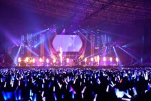 After the Rainのライブの様子。