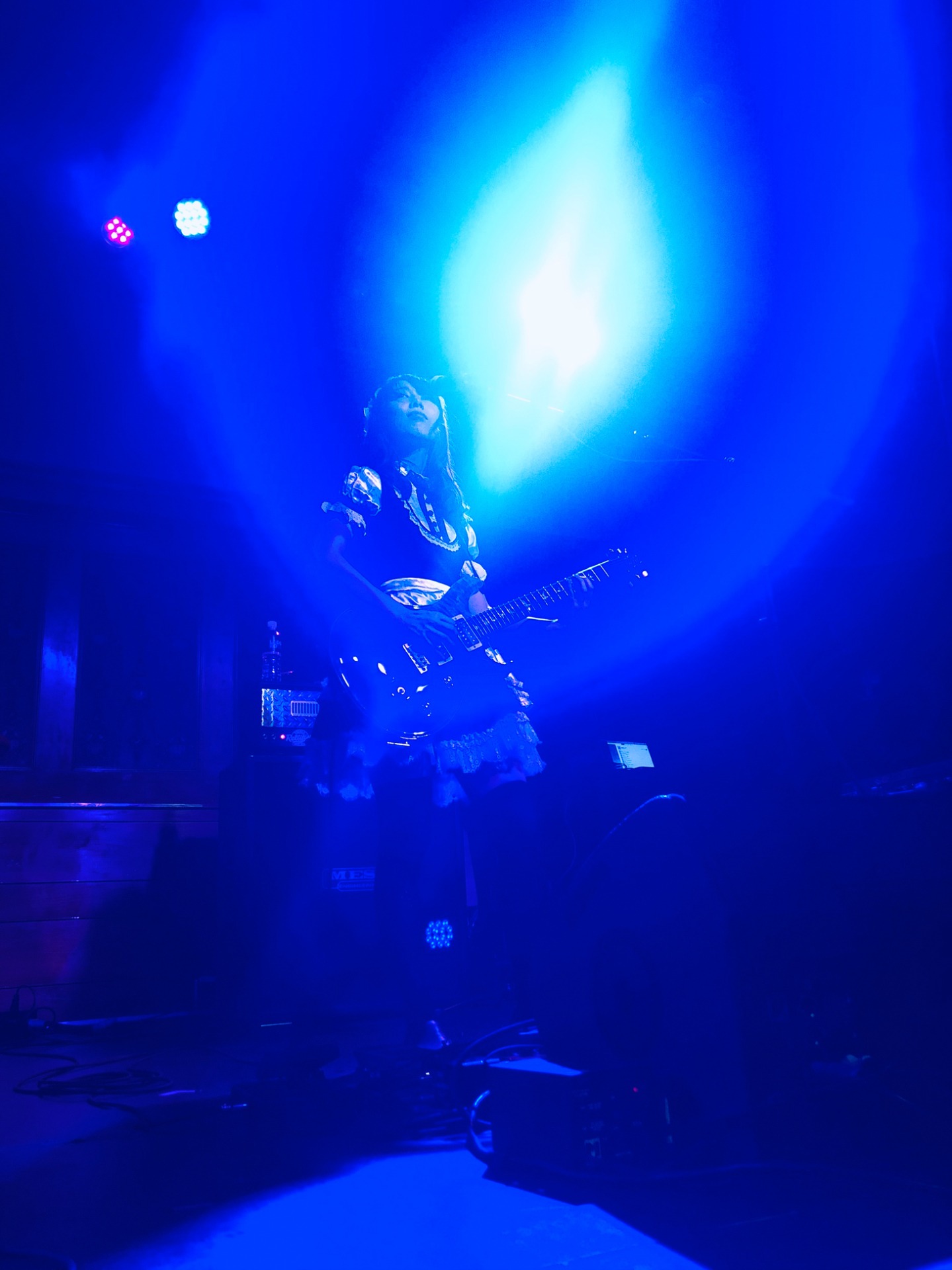 BAND-MAIDのアメリカ・ロサンゼルス公演の様子。（写真提供：日本クラウン）