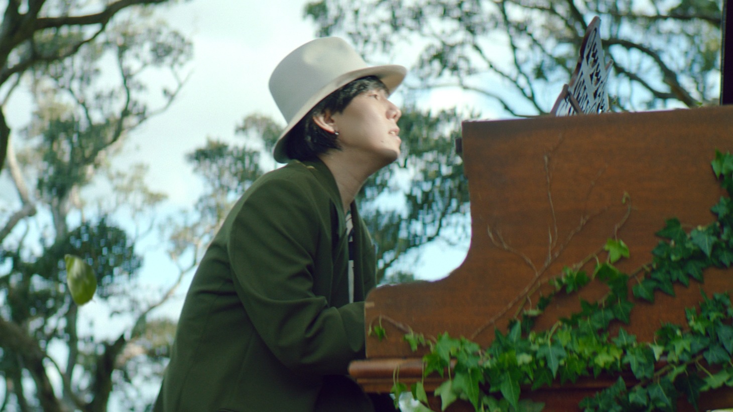 「淡麗グリーンラベル」のCM「GREEN JUKEBOX 時篇」のワンシーン。