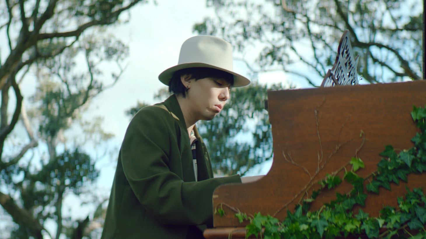 「淡麗グリーンラベル」のCM「GREEN JUKEBOX 時篇」のワンシーン。