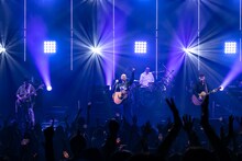 MONKEY MAJIK「MONKEY MAJIK Tour 2018 ～Singles Collection～」東京・NHKホール公演の様子。（Photo by Wataru Nishida［WATAROCK］）