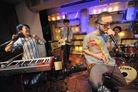 中村佳穂 「AINOU」リリースライブの様子。（撮影：森建二）