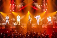 「DOBERMAN INFINITY 2018 DOGG YEAR ～FULL THROTTLE～ in 日本武道館」の様子。