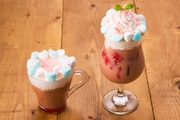 「Love Collection 2 Cafe」コラボメニュー「mintマシュマロミルクティー」。