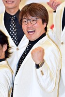 酒井一圭（純烈）