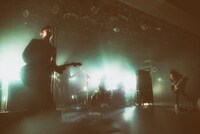 THE NOVEMBERS「November Spawned A Monster」の様子。（Photo by Atsuki Umeda）