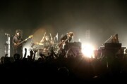SHERBETS「20th Anniversary Tour 2018『8色目の虹』」東京・TSUTAYA O-EAST公演の様子。（写真提供：アリオラジャパン）