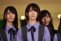 食べ物を例に坂道シリーズの違いを語った欅坂46・土生瑞穂（中央）。