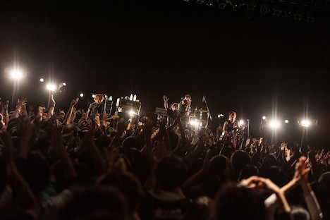 GOOD4NOTHING（Photo by KEIJU）