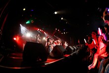 「A応P 3rd LIVE TOUR 2018-2019 ANIMETIC PLAYLIST えーおうぴーの こうげき！」の様子。（写真提供：AT-X）