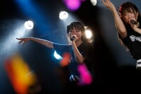 旭優奈（左）（写真提供：AT-X）