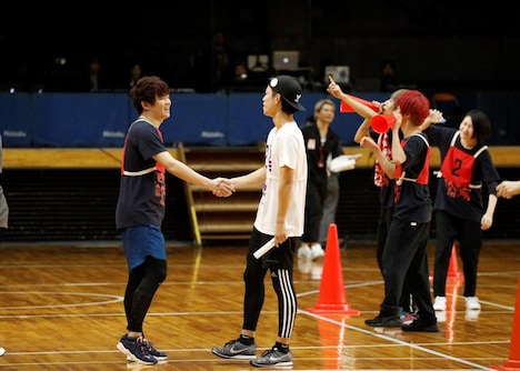 選抜リレースタート時の様子。（撮影：小境勝巳、都築大輔）