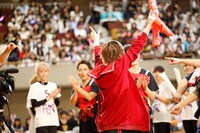 人気画像9位は「うらたぬき率いる赤組がリベンジ果たす！『ETA運動会』熱狂の横浜大会」より、「EXIT TUNES ACADEMY UNDOKAI 2018 ～秋の大運動会～」の様子。（撮影：小境勝巳、都築大輔）