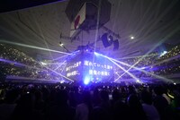 amazarashi「朗読演奏実験空間“新言語秩序”」の様子。