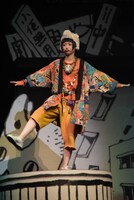 三戸なつめ演じるシロ。