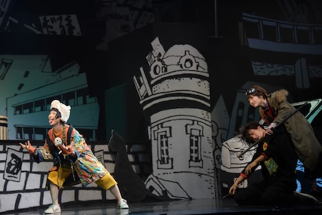 舞台「鉄コン筋クリート」ゲネプロの様子。