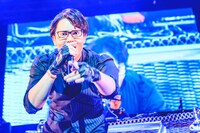 入間銃兎役の駒田航。（撮影：粂井健太）