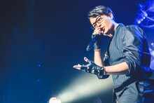 入間銃兎役の駒田航。（撮影：粂井健太）