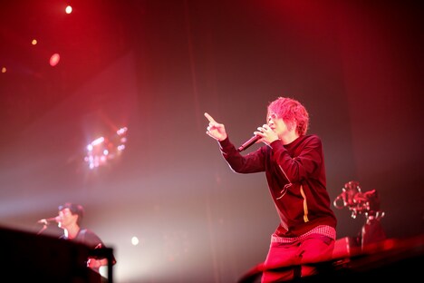 太志（Vo）（写真提供：EPICレコードジャパン）