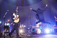 吉田山田「吉田山田ツアー2018 ＜Band Set＞」初日公演の様子。（撮影：岩﨑真子）