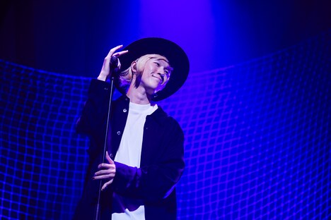 山田義孝（Vo）（撮影：岩﨑真子）