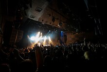 電波少女「シークレットツアー」東京・WWW X公演の様子。（Photo by RYO HIGUCHI）