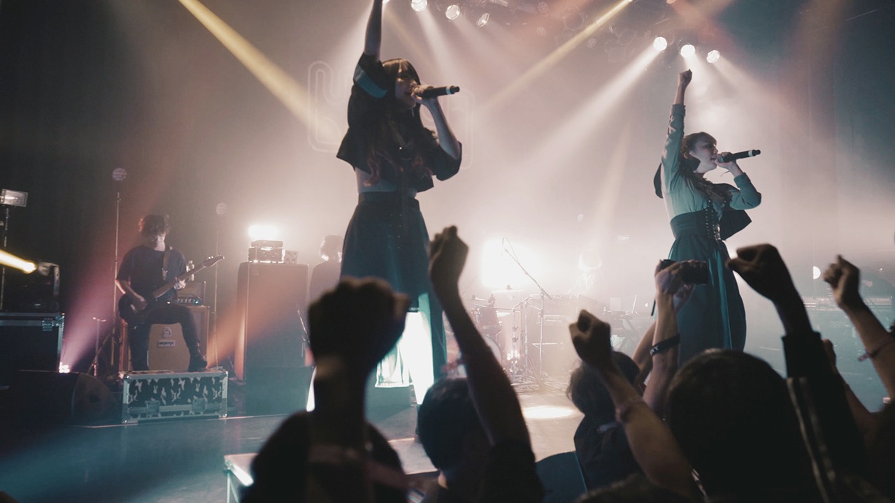 我儘ラキア「There is surely tomorrow」ライブ映像のワンシーン。