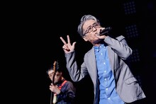 KIRINJI Part2より田村玄一（Pedal Steel, Steel Pan, Vo）。（撮影：立脇卓）