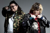 Dire Wolf。右がYu（Vo）こと前川侑那。