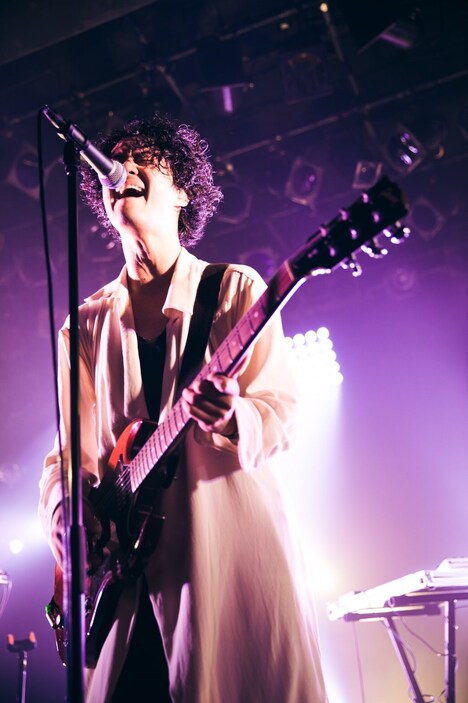 HIROSHI （Vo, G）（Photo by umihayato）
