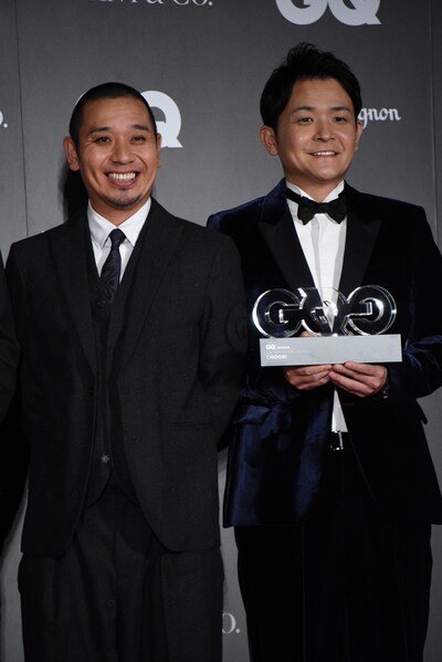 「GQ MEN OF THE YEAR 2018」を受賞した千鳥。