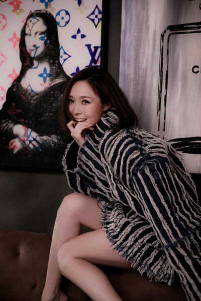 愛内里菜改めR。