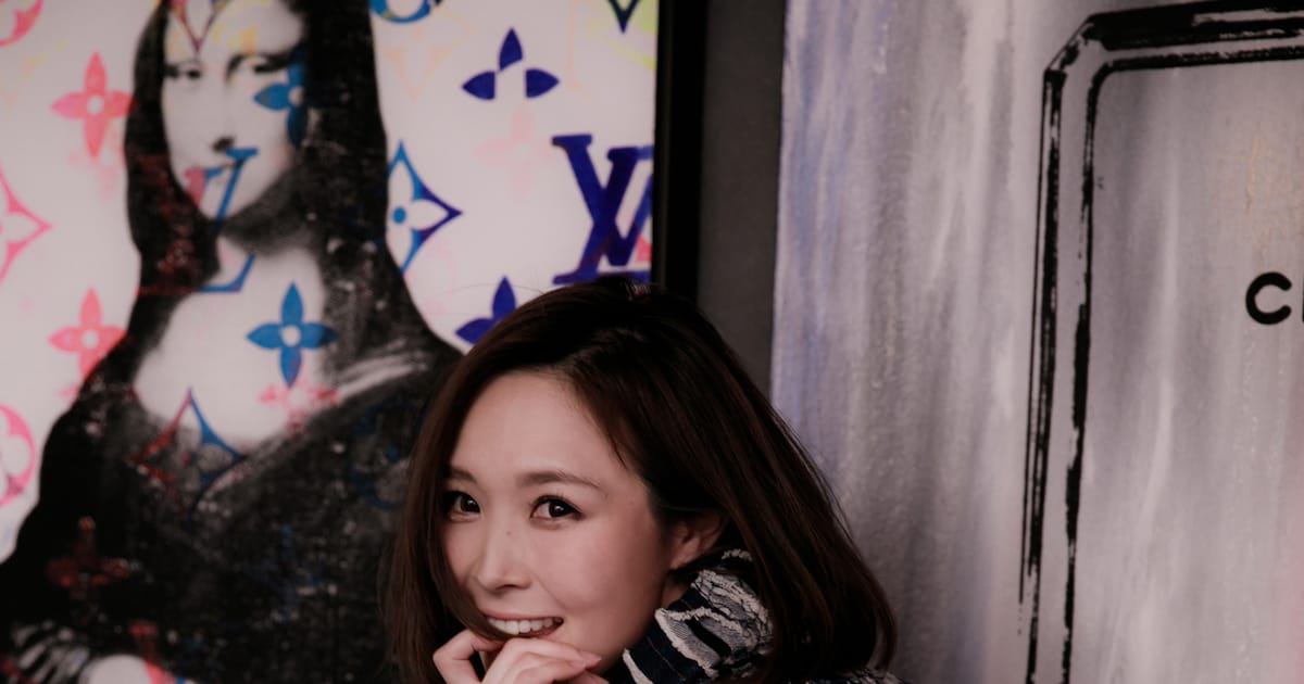 愛内里菜が「R」として音楽活動再開、クラウドファンディング達成で初 