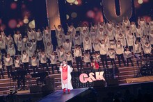 「C&K 10周年記念ワンマンライブ 超無謀な挑戦状～10周年だョ！全員集合～ in 横浜アリーナ」の様子。