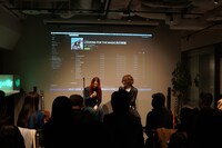 GLIM SPANKY「LOOKING FOR THE MAGIC」リスニングパーティの様子。（写真提供：スポティファイ）