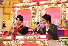 バラエティ軍の辻本達規（BOYS AND MEN）と岡田圭右（ますだおかだ）。