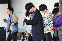 BATTLE STREETのパフォーマンスの様子。