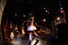 「代官山LOOP 10周年記念KOTO 4thワンマンライブ～フォースインパクト～」の様子。（撮影：Hitoshi Tanaka）