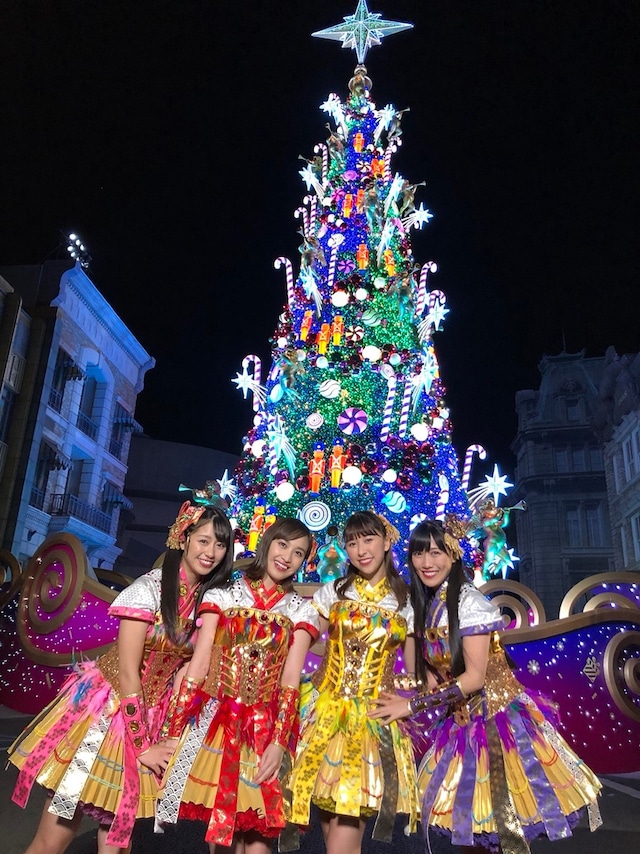 USJでのももいろクローバーZ。 (c)フジテレビ