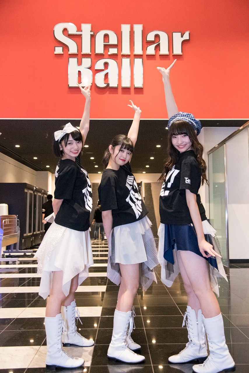 東京・品川ステラボールで記念撮影するTask have Fun。（写真提供：Velvet management）