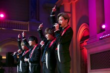 CUBERS「SHOOTING STAR」の発売記念イベントの様子。（撮影：牛島康介）