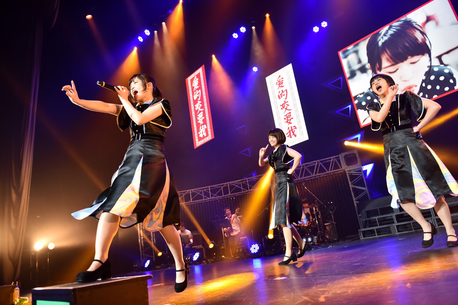 Negicco「relive MY COLOR」の様子。