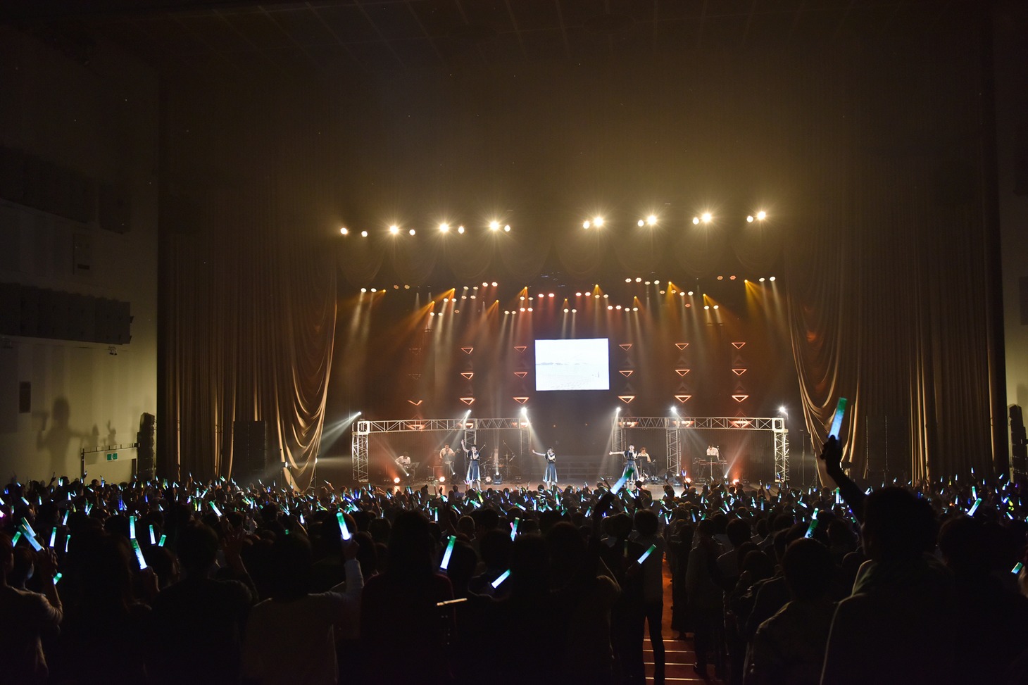 Negicco「relive MY COLOR」の様子。