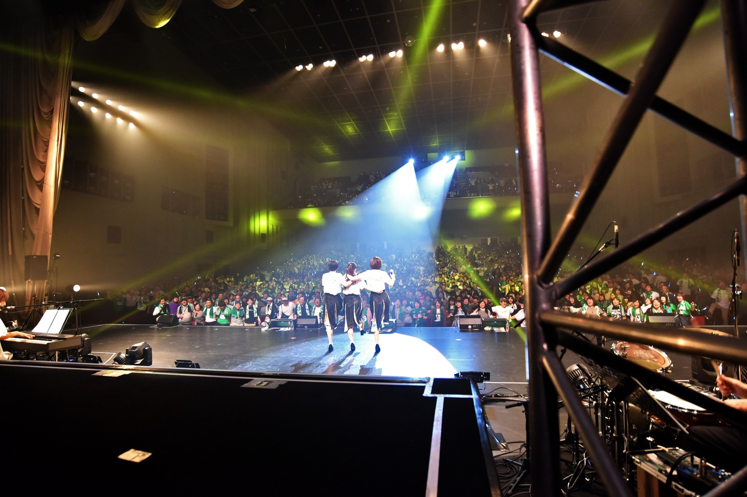 Negicco「relive MY COLOR」の様子。
