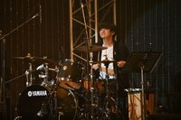 岡本啓佑（Dr / 黒猫チェルシー）