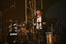 岡本啓佑（Dr / 黒猫チェルシー）