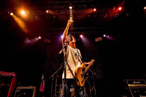 浜口飛雄也（Vo, G / moon drop）（Photo by Akira"TERU"Sugihara）