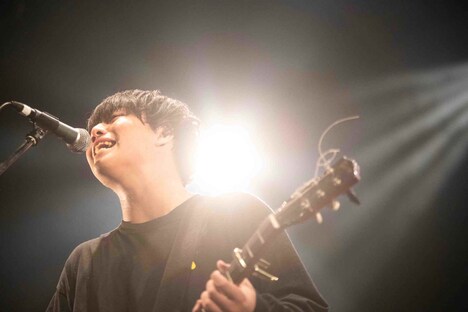 池田篤（Vo, G / ニアフレンズ）（撮影：木下了太）