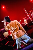 YONCE（Vo）（Photo by Shun Komiyama）