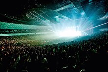 Suchmos「Suchmos THE LIVE YOKOHAMA」神奈川・横浜アリーナ公演の様子。（Photo by Kayo Sekiguchi）